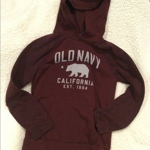 Boy’s Hoodie in burgundy